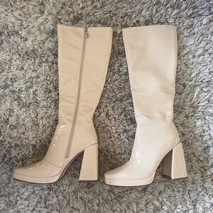 Princess Polly Boots Size 7